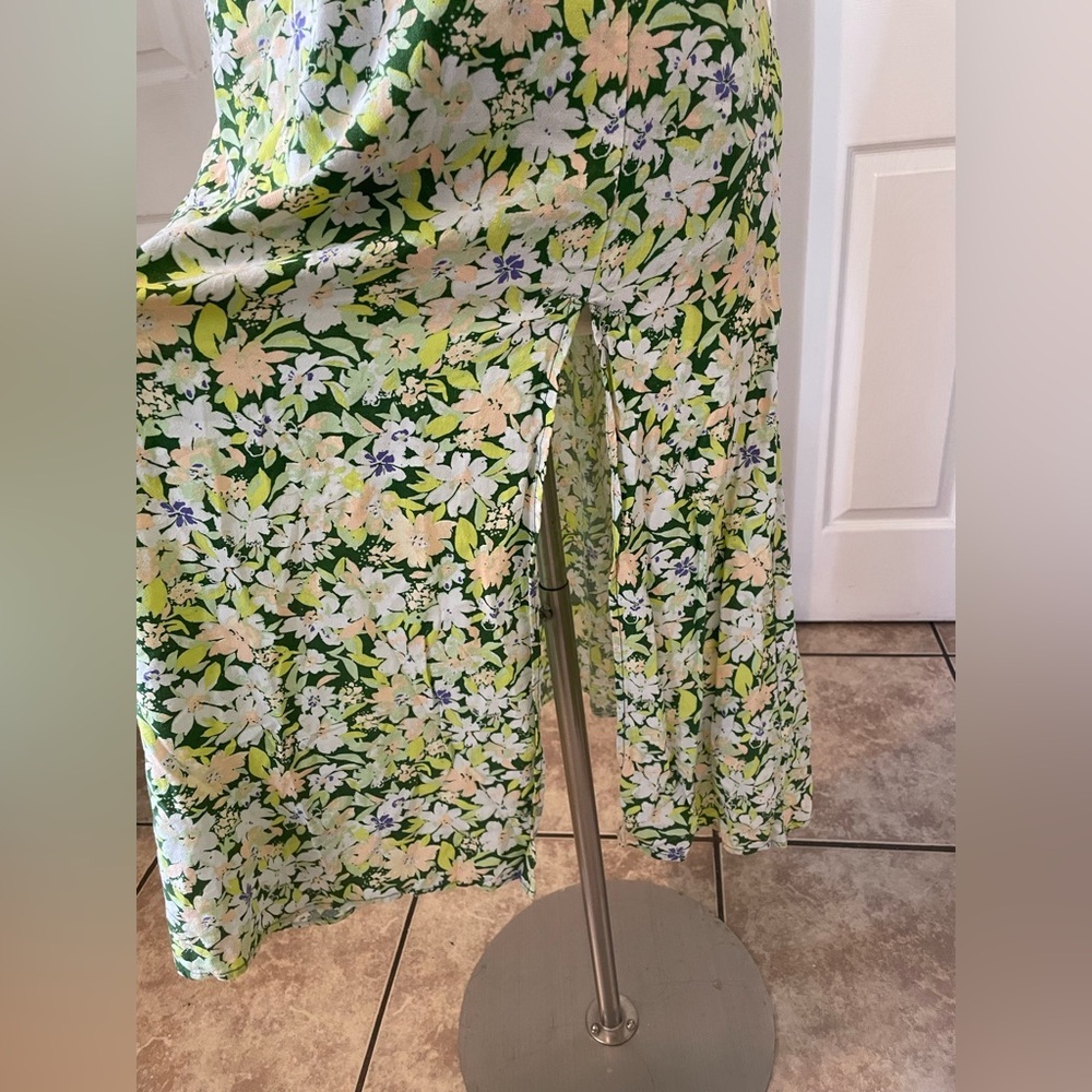 Urban Outfitters UO Dress First Sight Midi Floral Dress Spaghetti Straps Linen - Picture 7 of 11